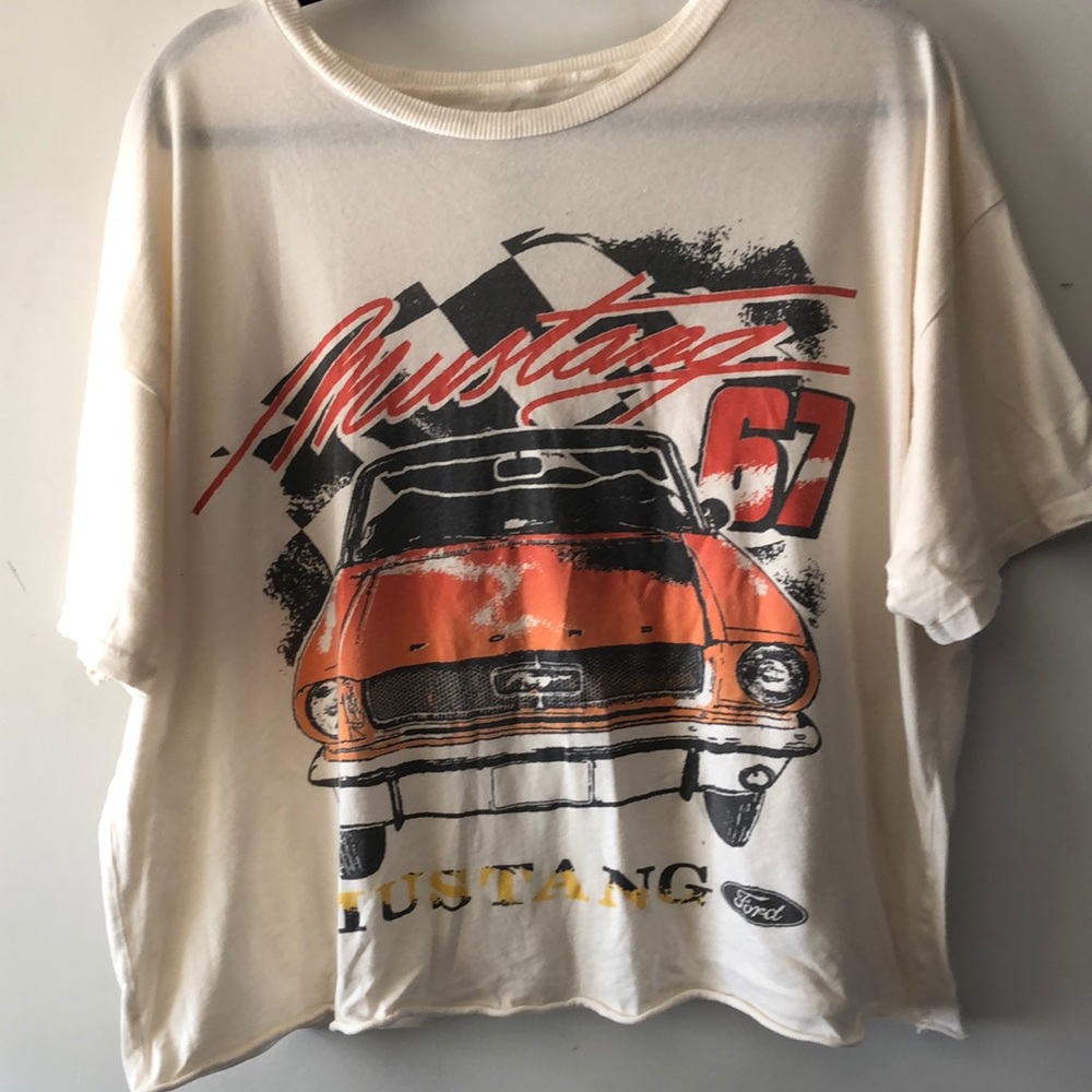 SUPER CUTE GRUNGY TSHIRT